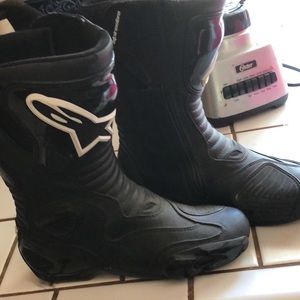 Brand new 7.5 motorcycle boots unworn